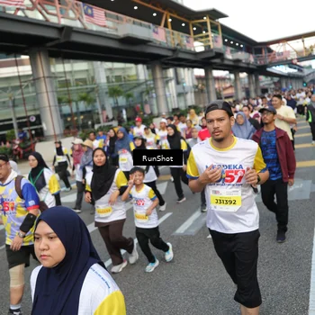 Runner Photo 4561450