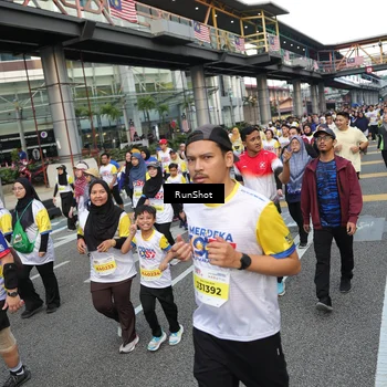 Runner Photo 4561466
