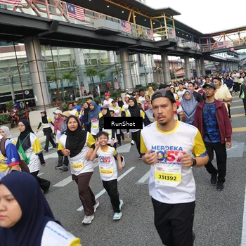 Runner Photo 4561471