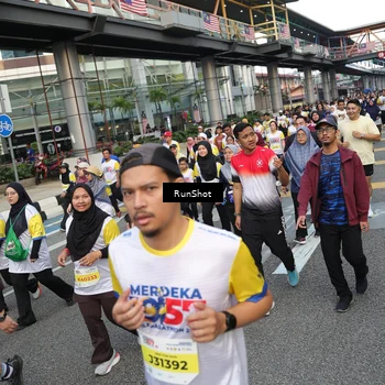 Runner Photo 4561492