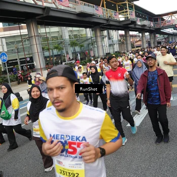 Runner Photo 4561494