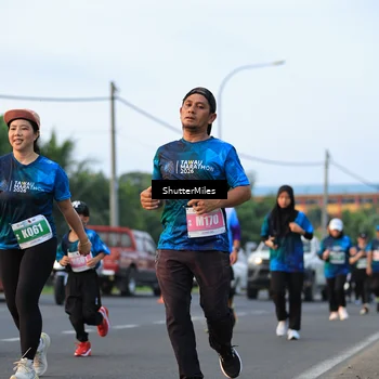 Runner Photo 4561502