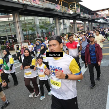 Runner Photo 4561508