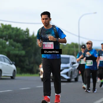 Runner Photo 4561533
