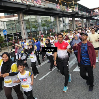 Runner Photo 4561551