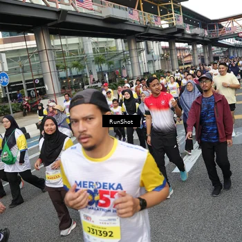 Runner Photo 4561552