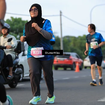Runner Photo 4561574