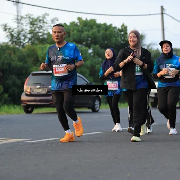 Runner Photo 4561606