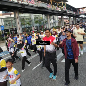 Runner Photo 4561612