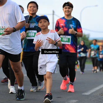 Runner Photo 4561650