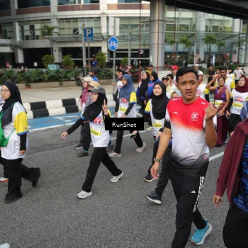 Runner Photo 4561698