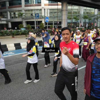 Runner Photo 4561731