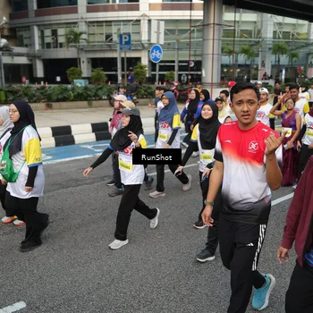 Runner Photo 4561741