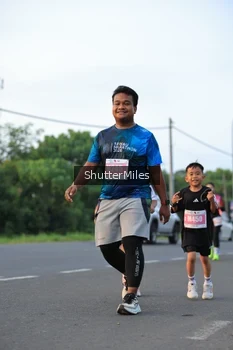 Runner Photo 4561772