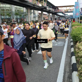 Runner Photo 4561774