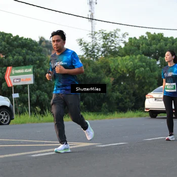 Runner Photo 4561796