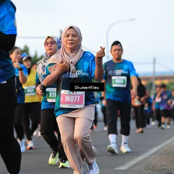 Runner Photo 4561810