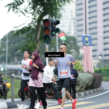 Runner Photo 4561825