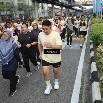 Runner Photo 4561904