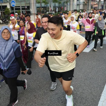 Runner Photo 4562034