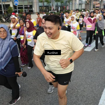 Runner Photo 4562054
