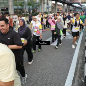 Runner Photo 4562059