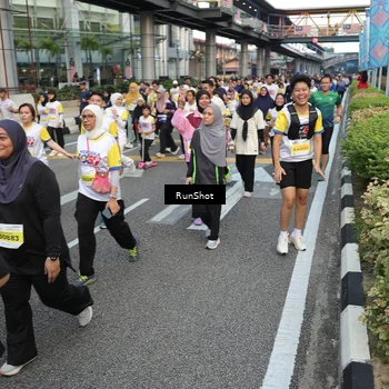 Runner Photo 4562071