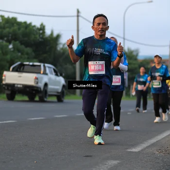 Runner Photo 4562143
