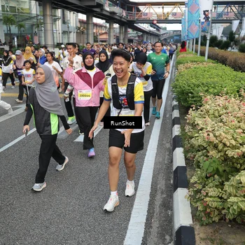 Runner Photo 4562153