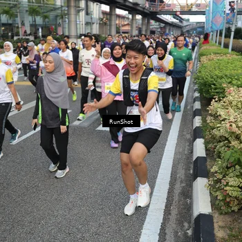Runner Photo 4562182