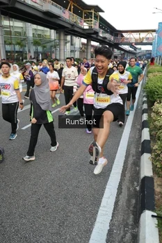 Runner Photo 4562244