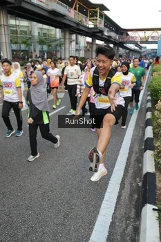 Runner Photo 4562249