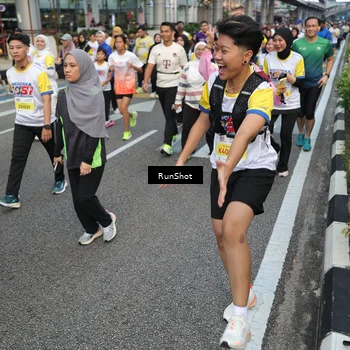Runner Photo 4562266