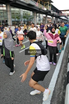 Runner Photo 4562287