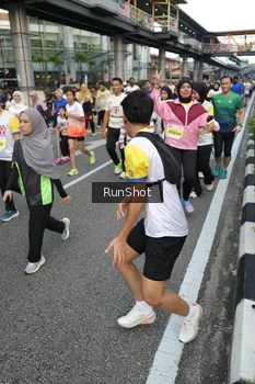 Runner Photo 4562301