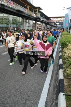 Runner Photo 4562374