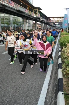 Runner Photo 4562380