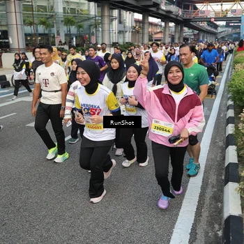 Runner Photo 4562398