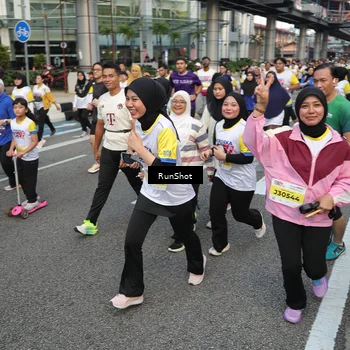 Runner Photo 4562425