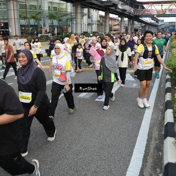 Runner Photo 4562433