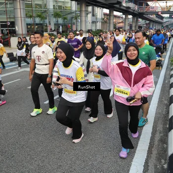 Runner Photo 4562437