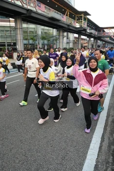 Runner Photo 4562445