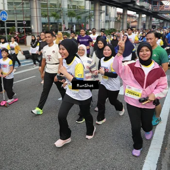 Runner Photo 4562460