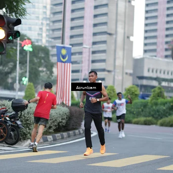 Runner Photo 4562473
