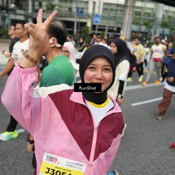 Runner Photo 4562593