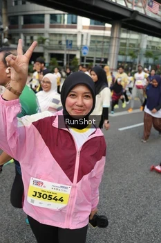 Runner Photo 4562595