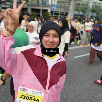 Runner Photo 4562613