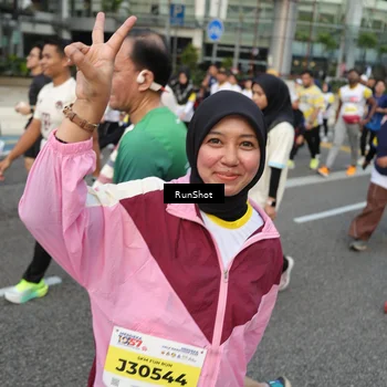 Runner Photo 4562614