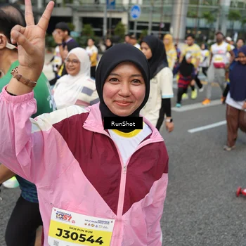 Runner Photo 4562622