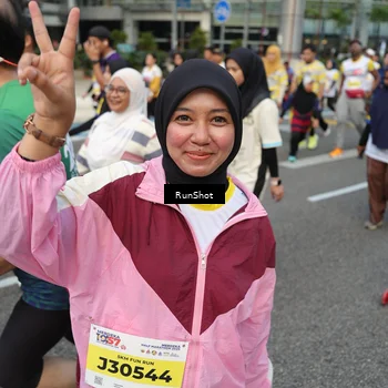 Runner Photo 4562625